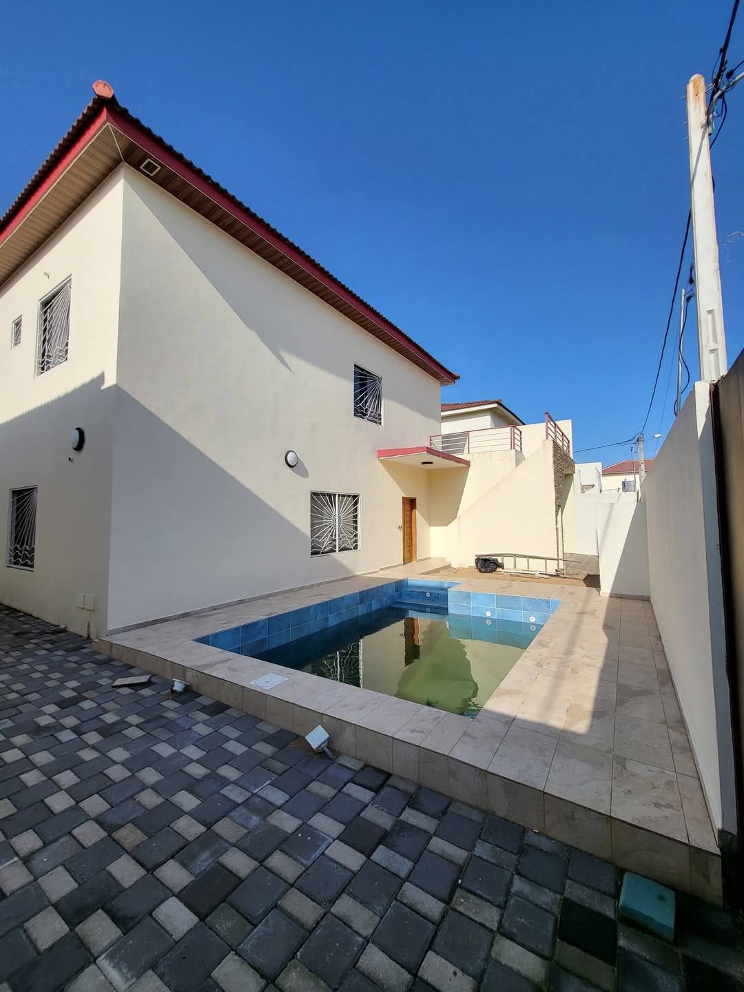 Belle villa duplex en location