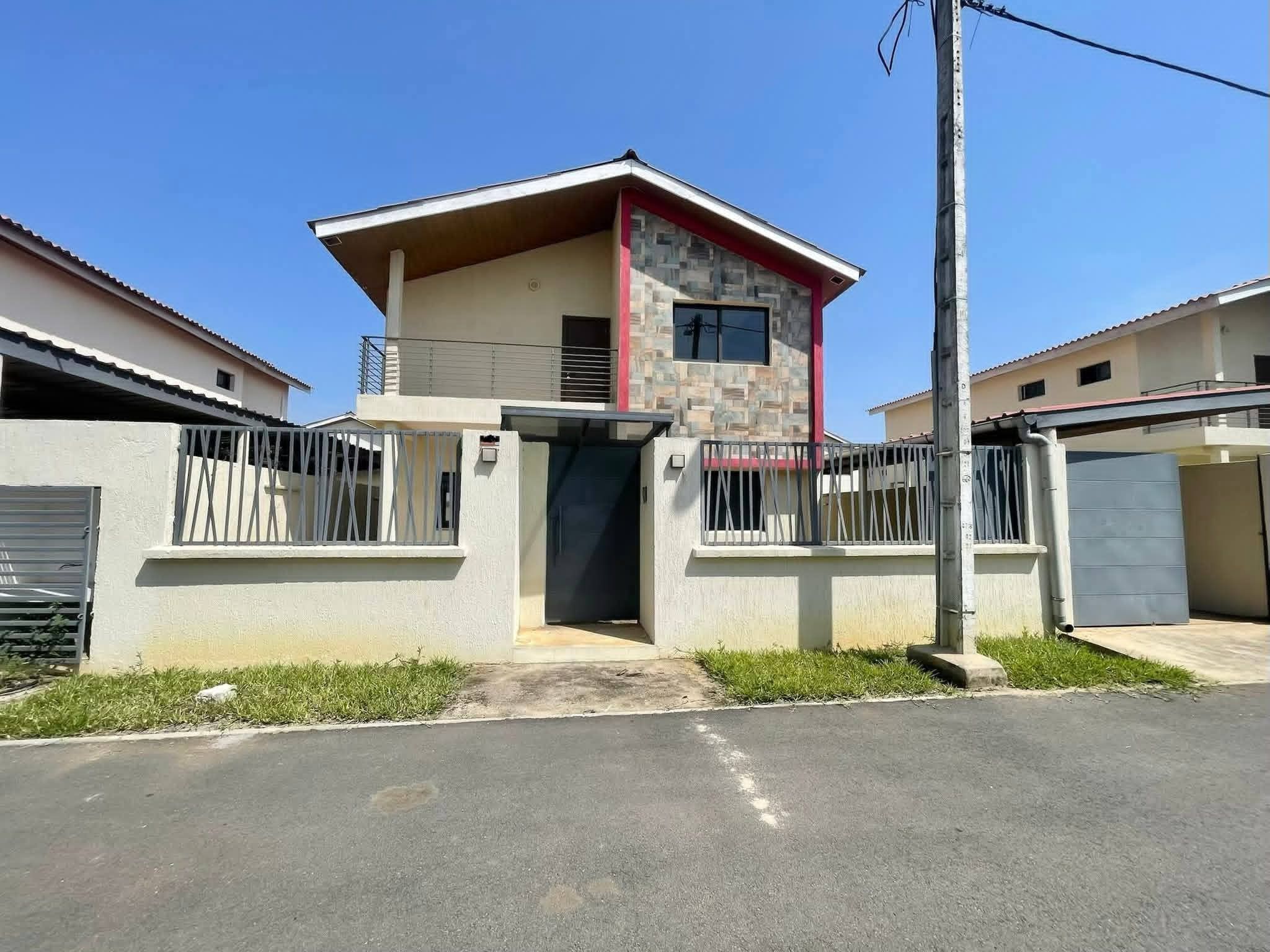 Belle villa duplex en vente