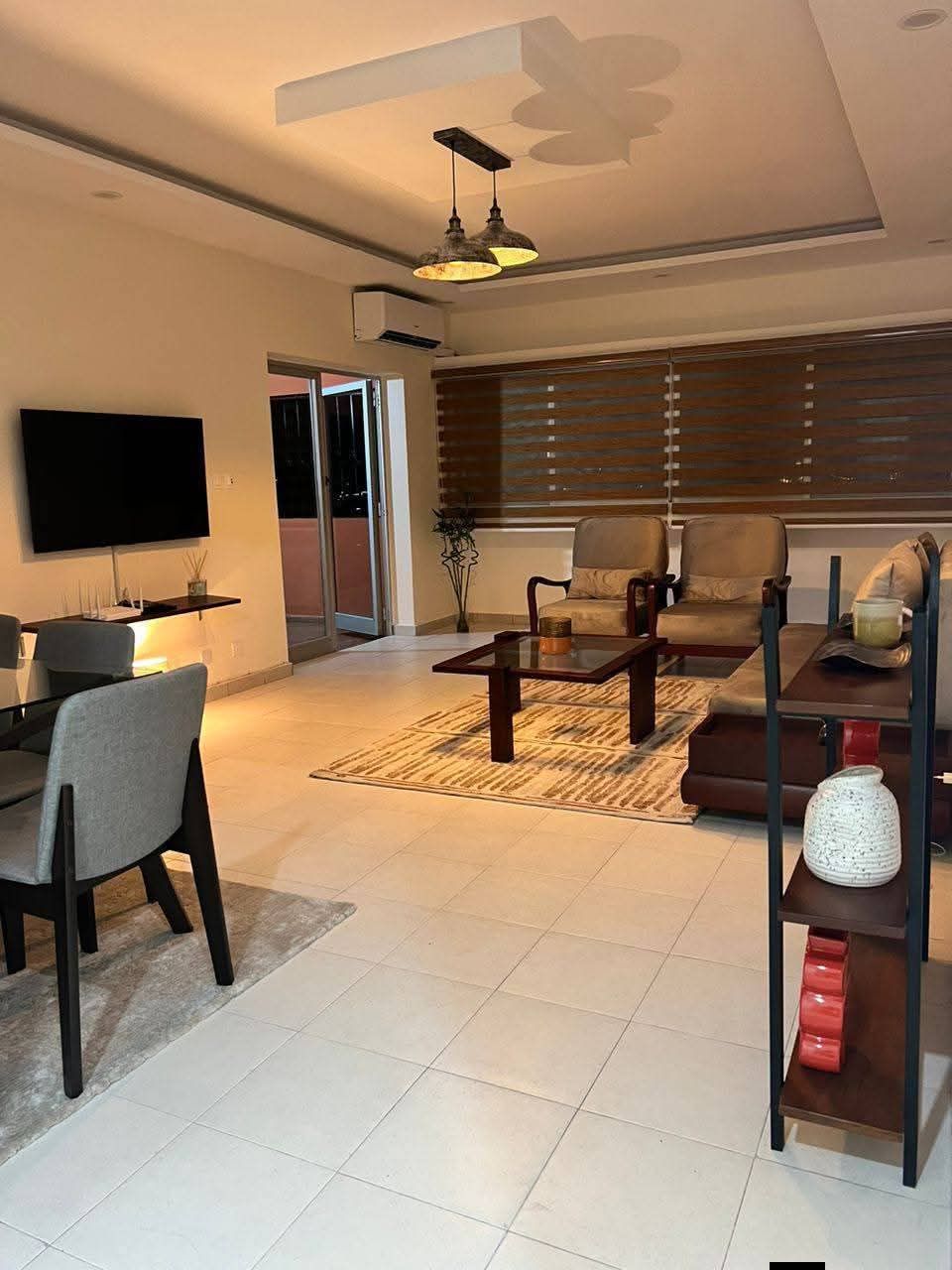LOCATION APPARTEMENT 5 PIÈCES