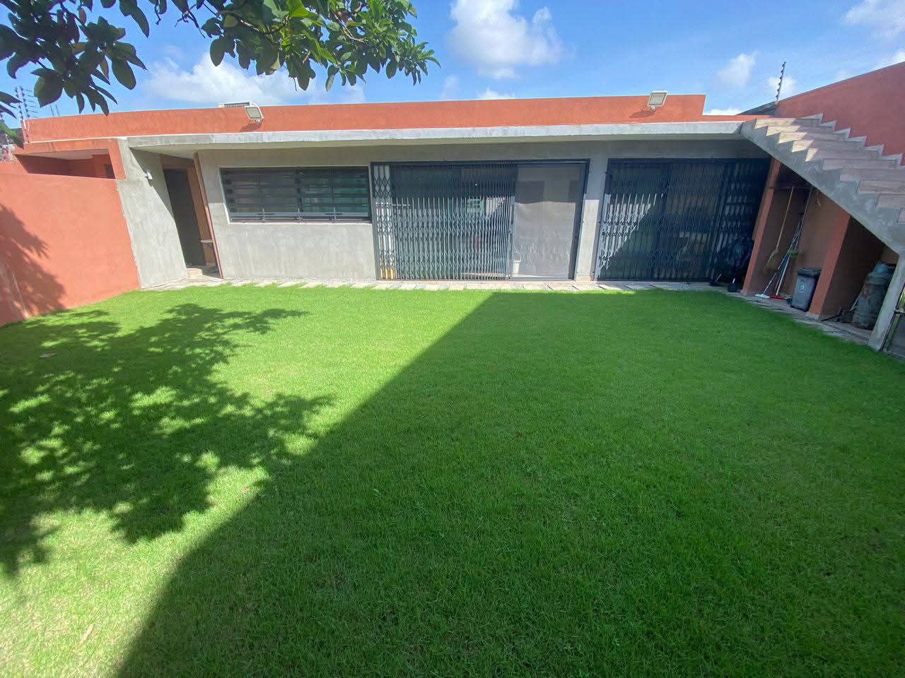 VENTE D'UNE BELLE VILLA BASSE 5 PIÈCES