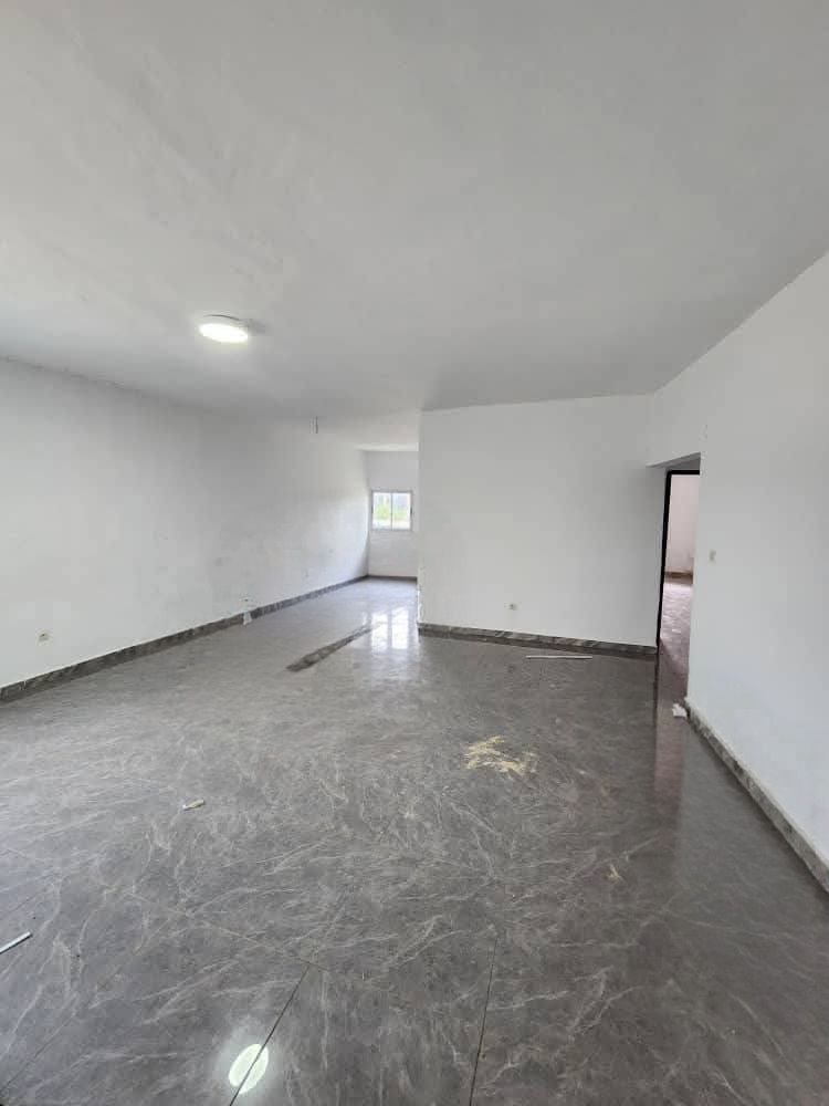 APPARTEMENT 2 PIÈCES À LOUER