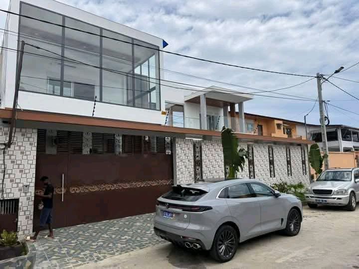 Duplex
