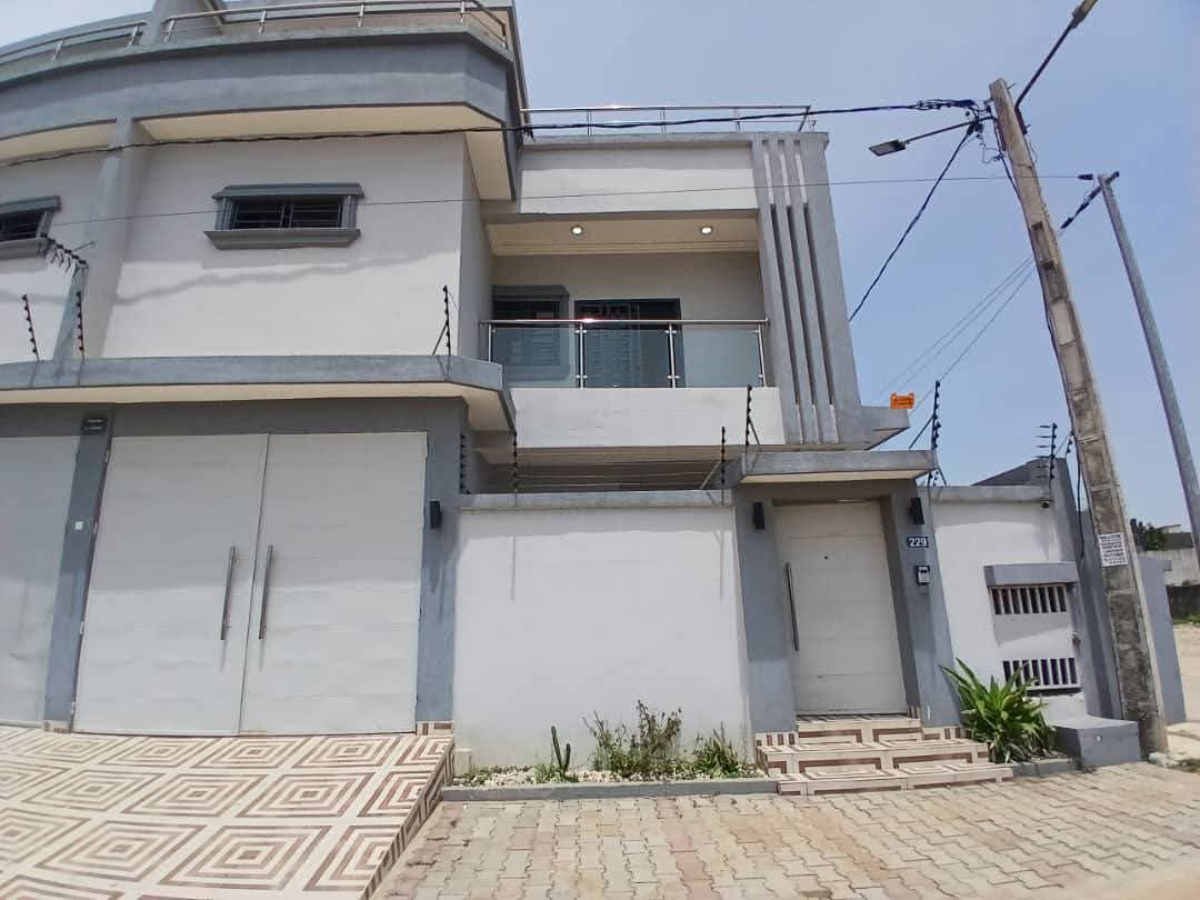 Duplex haut standing 5 pièces