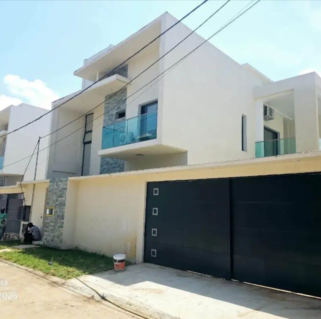 BELLE VILLA DUPLEX 6 PIÈCES EN VENTE