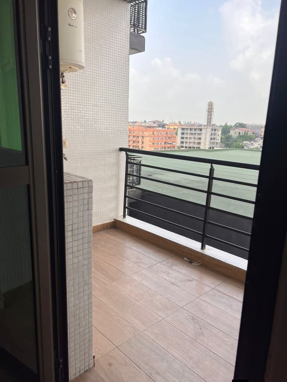 Appartement 4 pièces au 5e étage