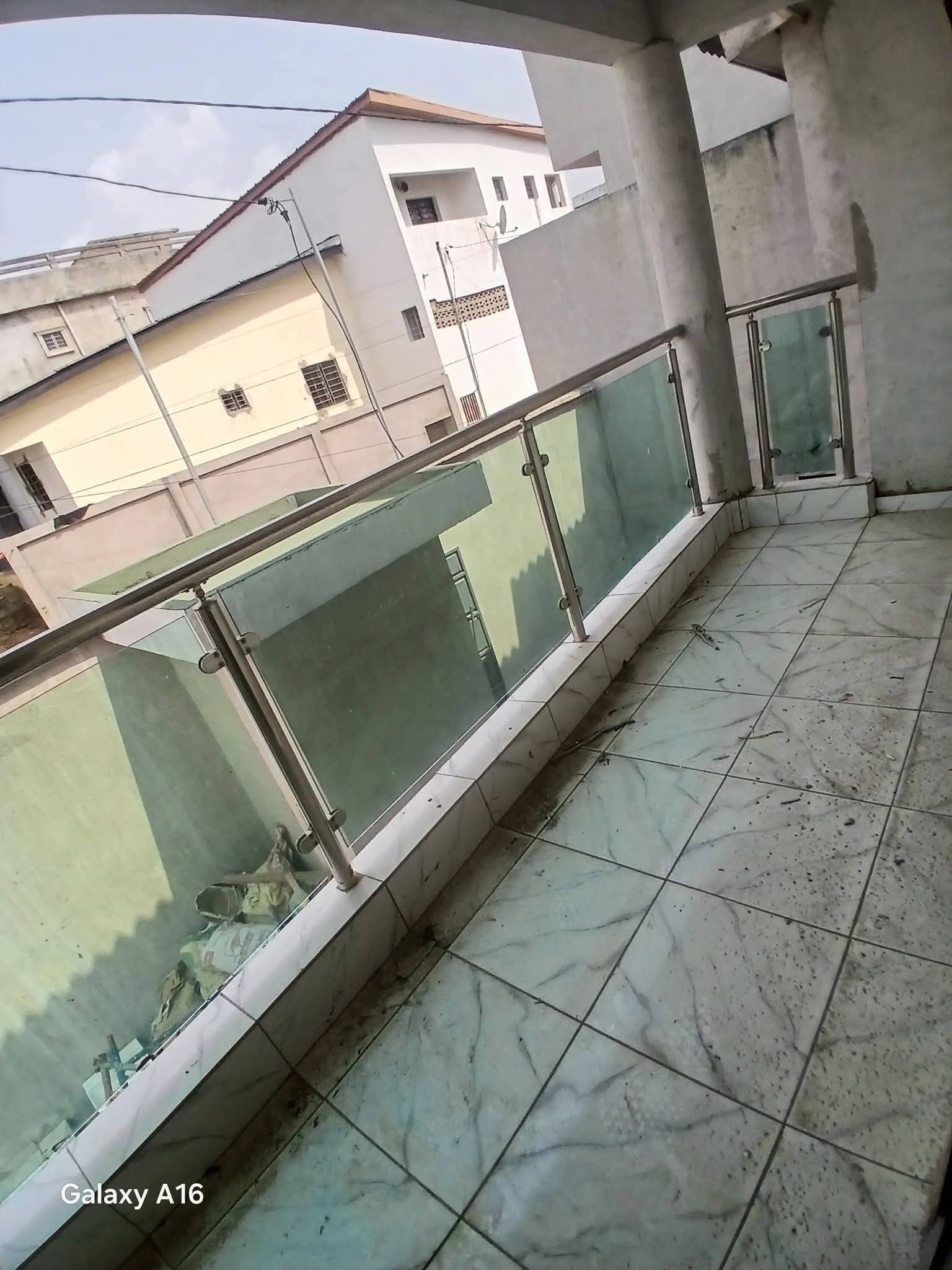 Belle villa duplex en location