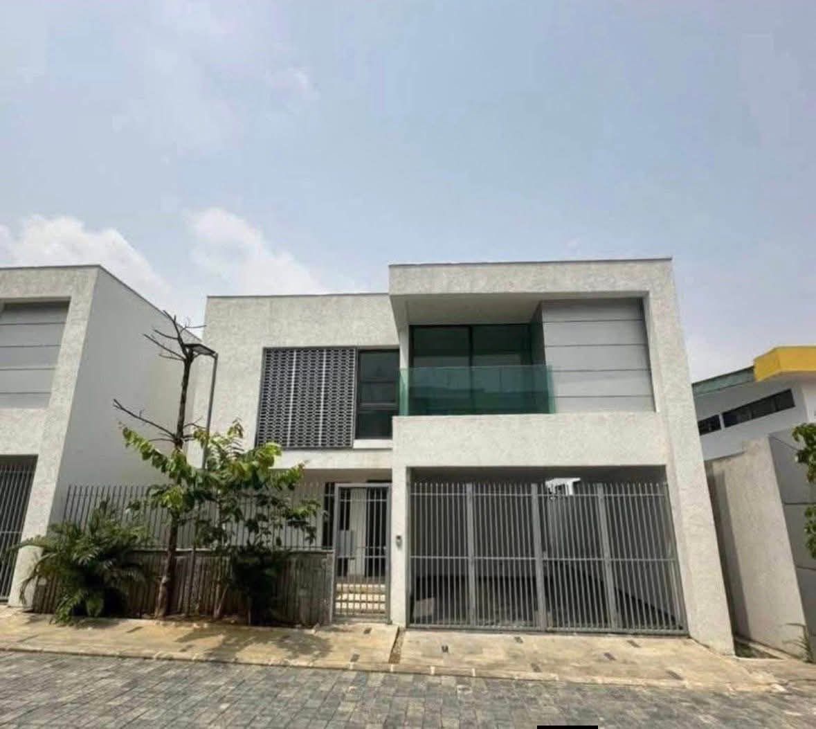 LOCATION VILLA DUPLEX 5 PIÈCES