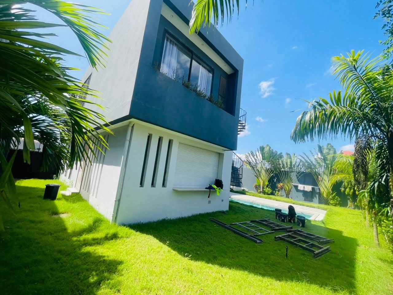 VILLA DUPLEX 4 PIECES EN VENTE