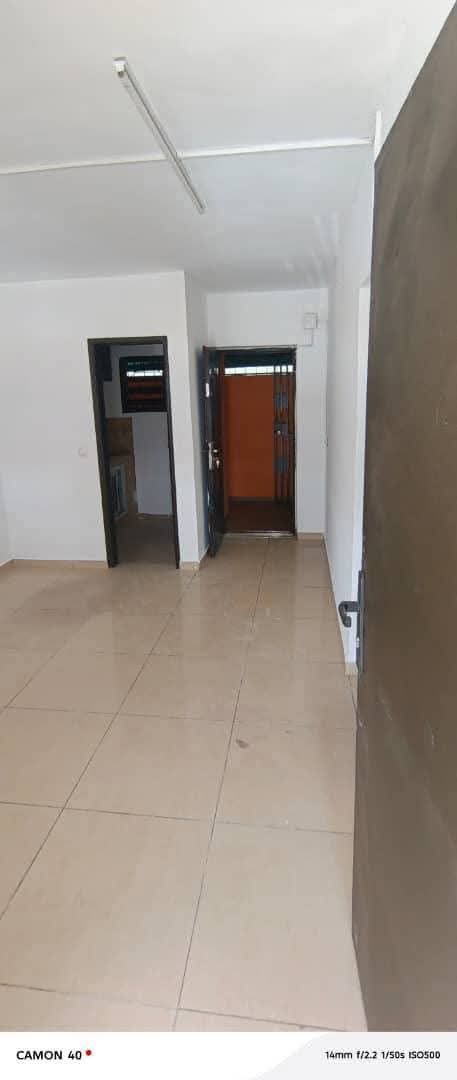 Appartement 2 pièces au 1er étage