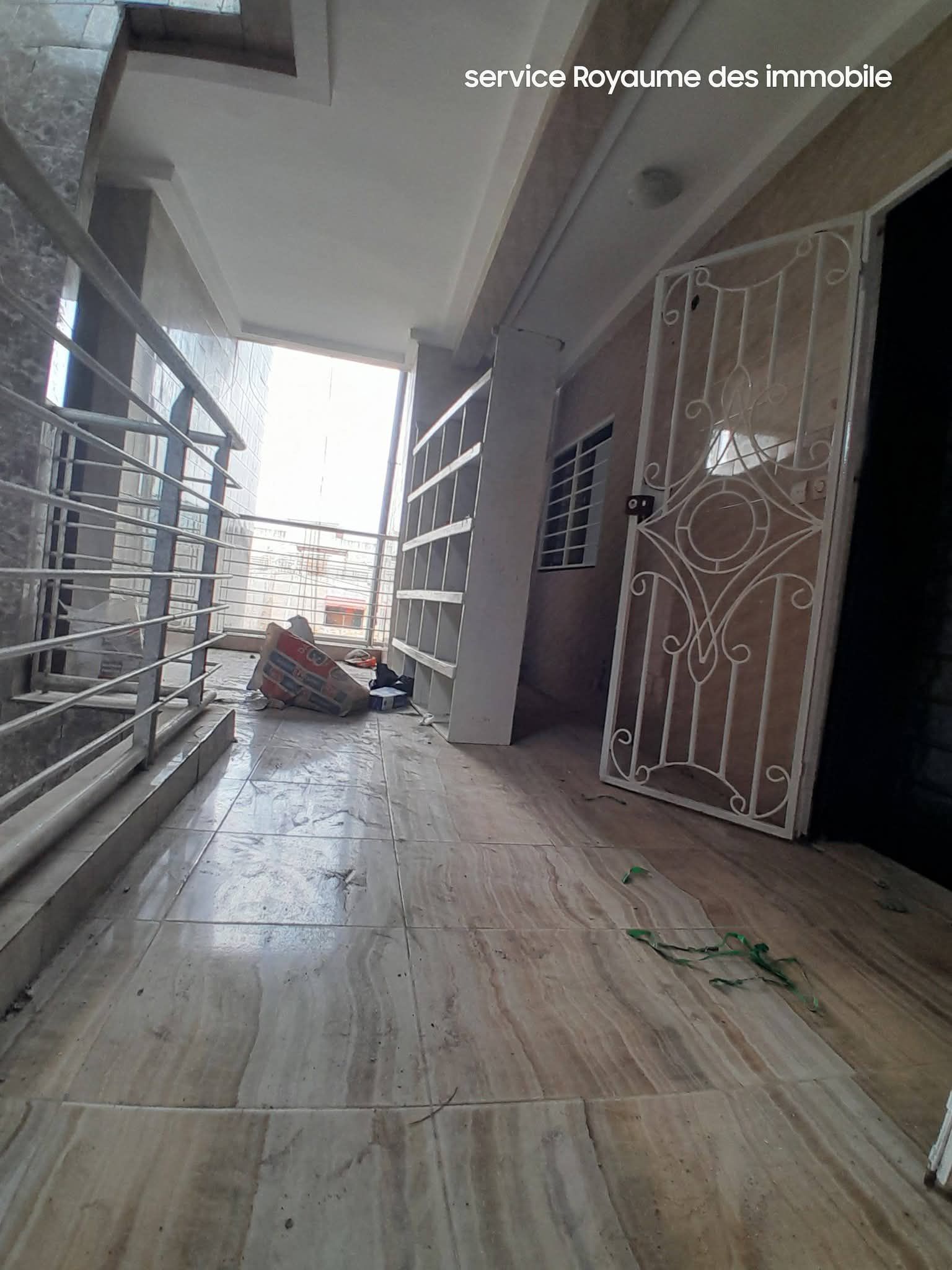 Appartement 4 pièces au rez-de-chaussée