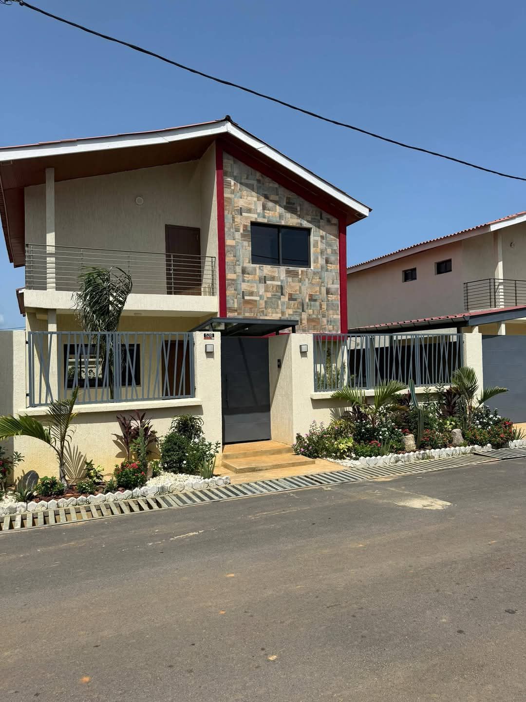 Belle villa duplex en vente