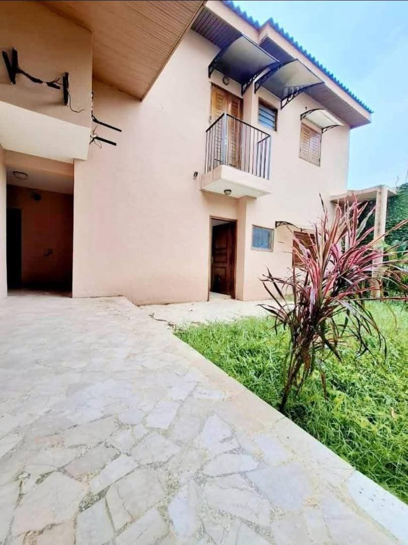 VILLA DUPLEX 6 PIECES EN VENTE