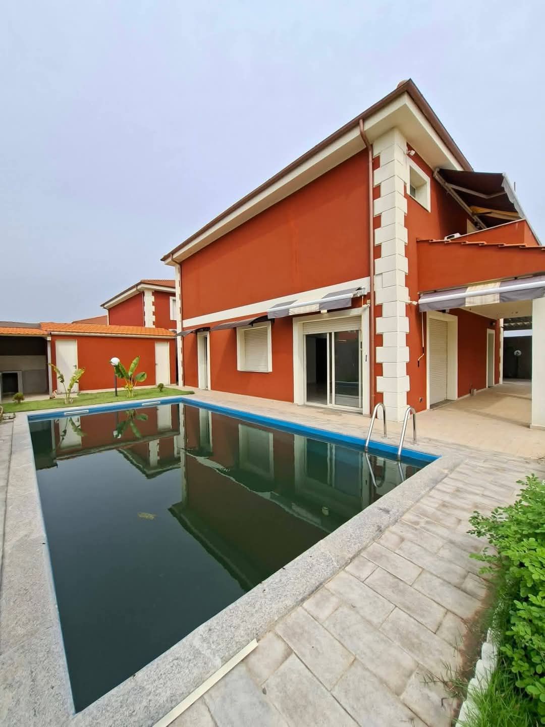 Belle villa duplex en locat
