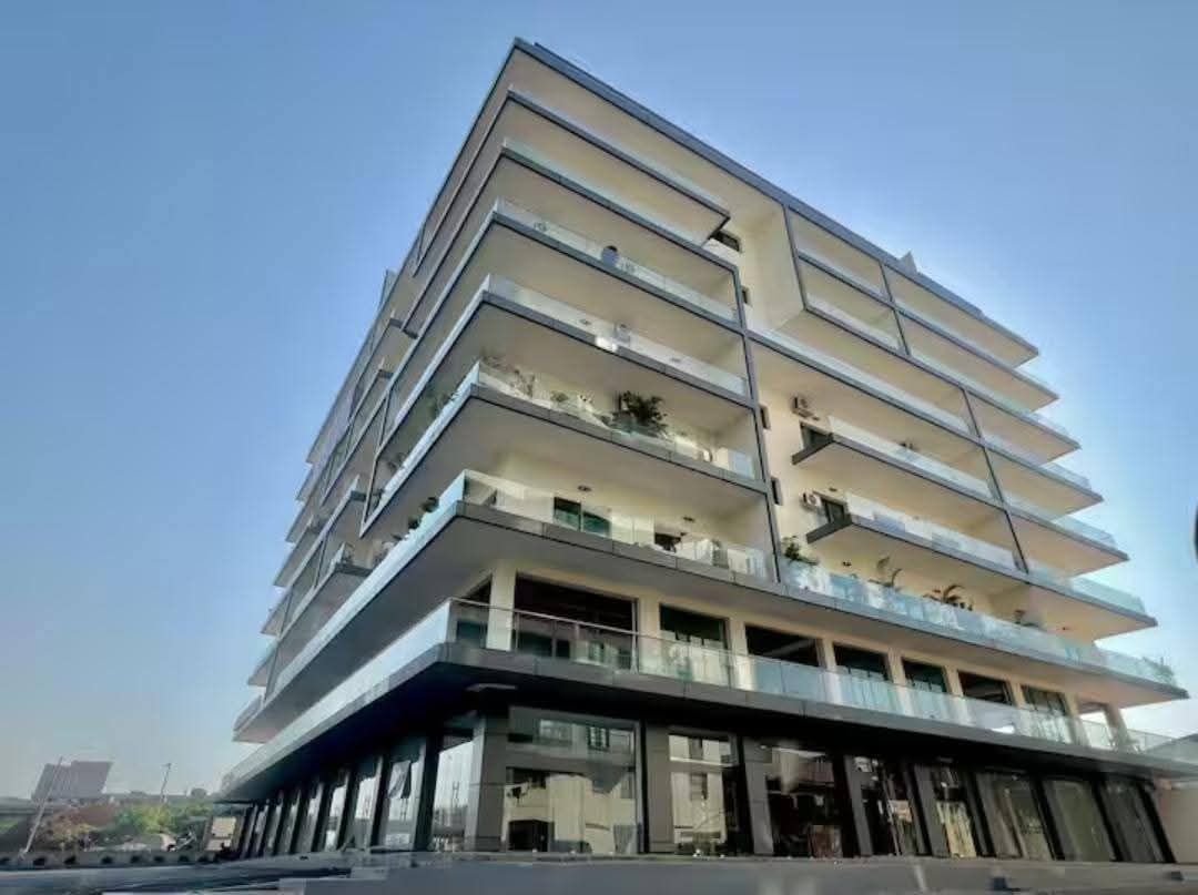 APPARTEMENT 3 MEUBLÉ À LOUER