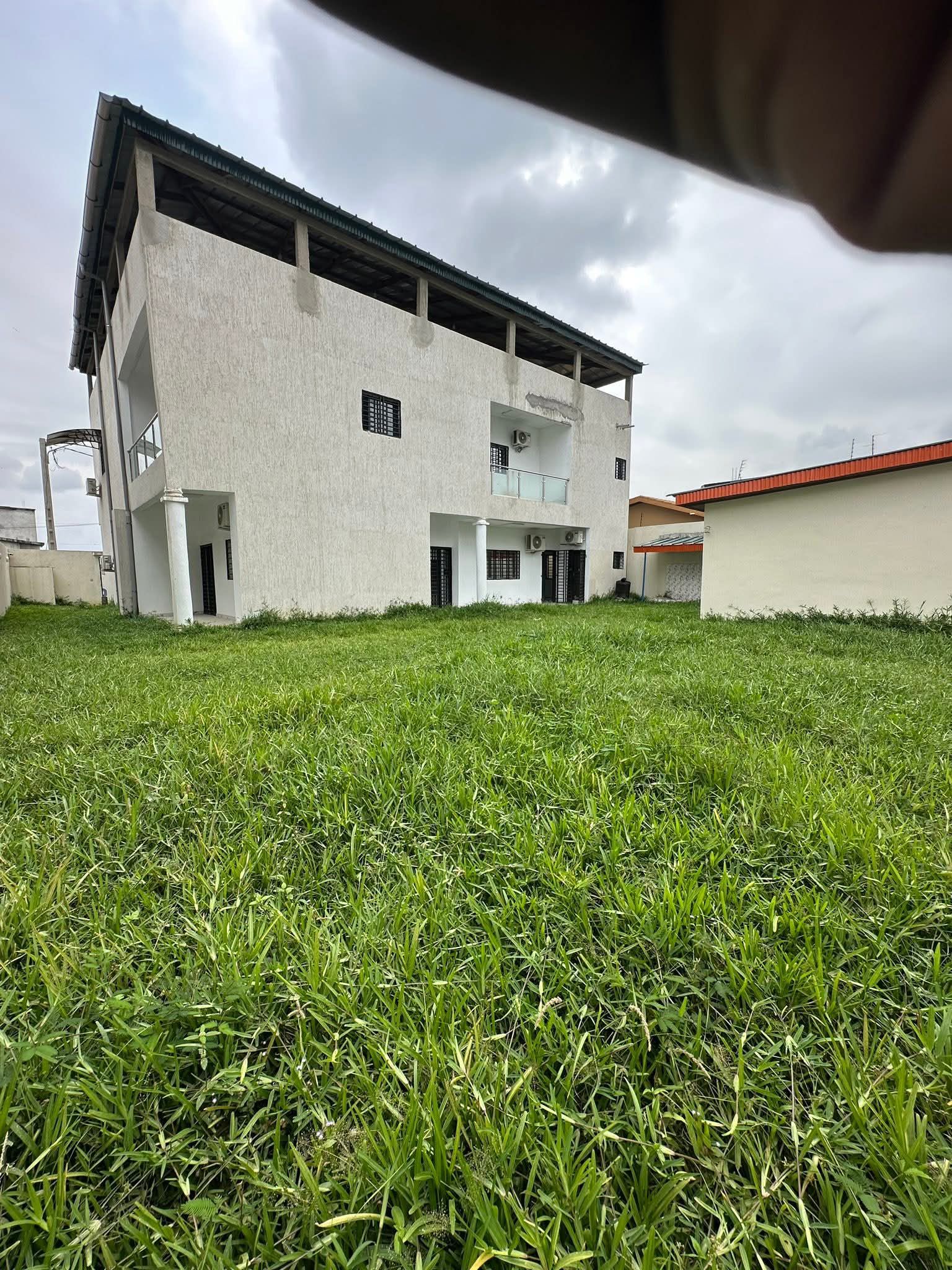 Villa duplex 6 pièces haut standing