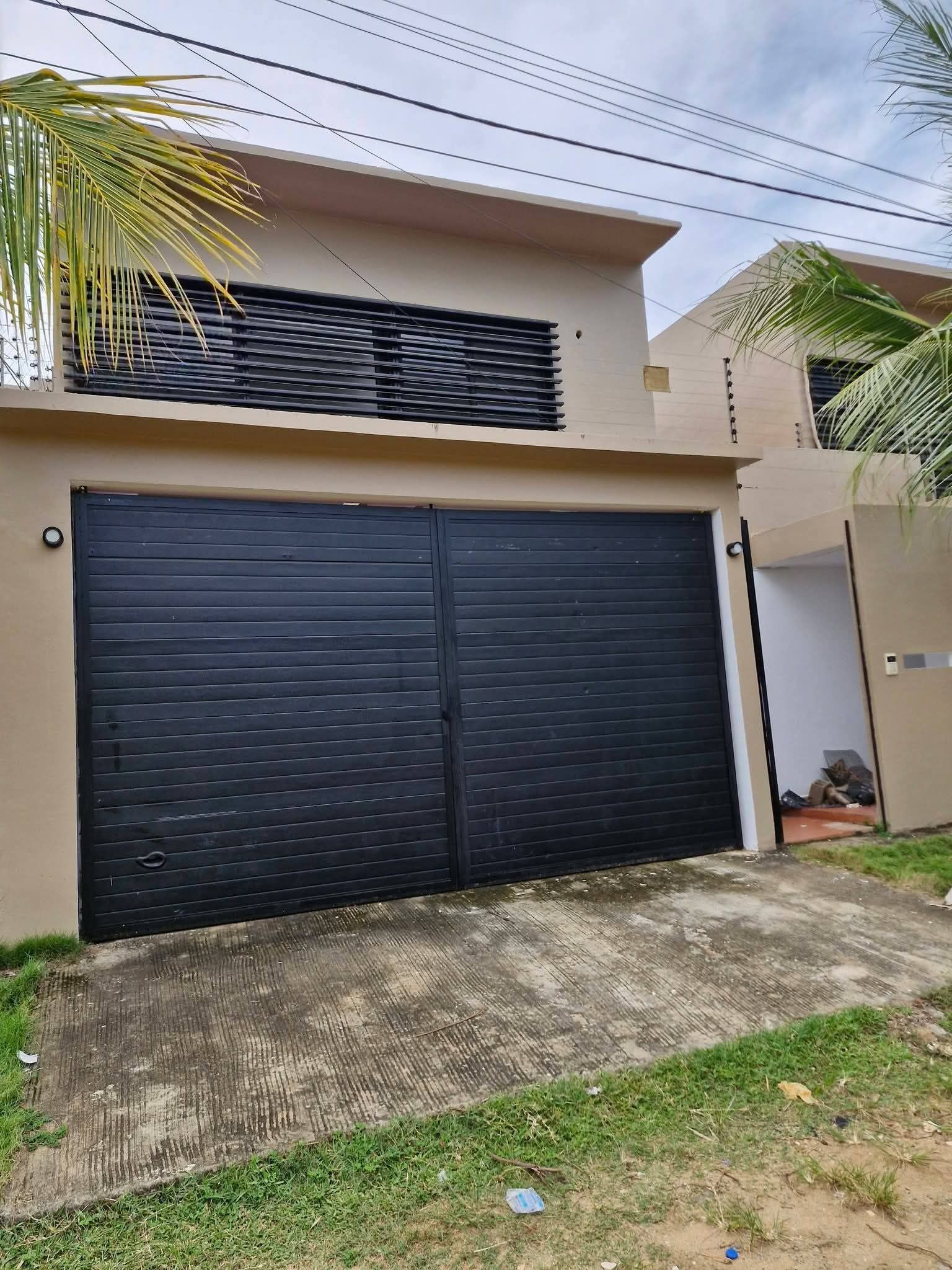 Belle villa duplex en location