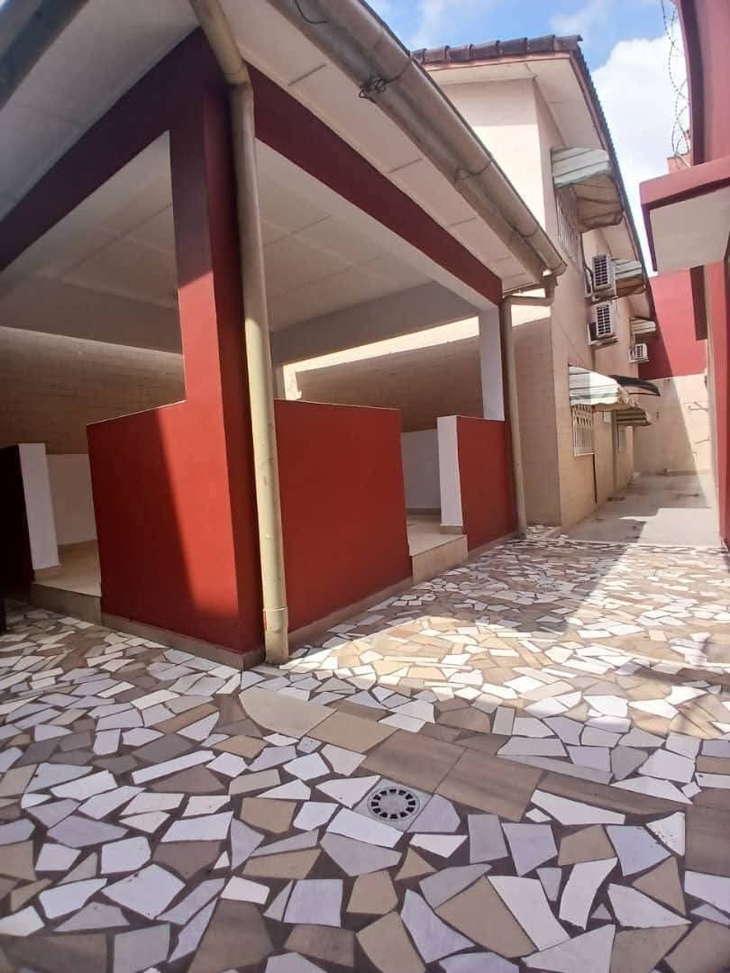 Villa duplex 4 pièces bon standing