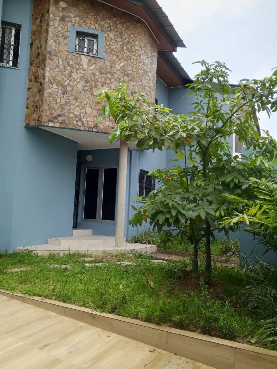 LOCATION VILLA DUPLEX 5 PIECES