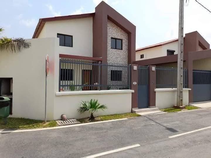 VILLA DUPLEX 5 PIÈCES EN VENTE