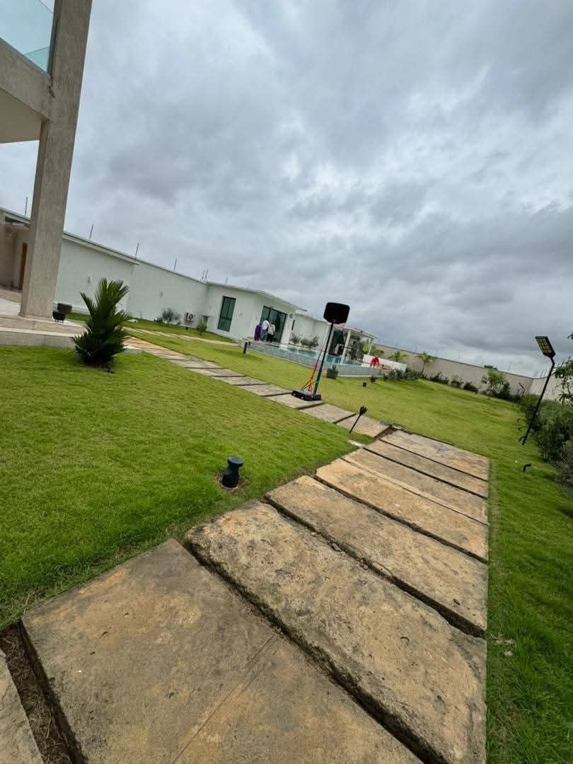VILLA DUPLEX 13 PIÈCES EN VENTE
