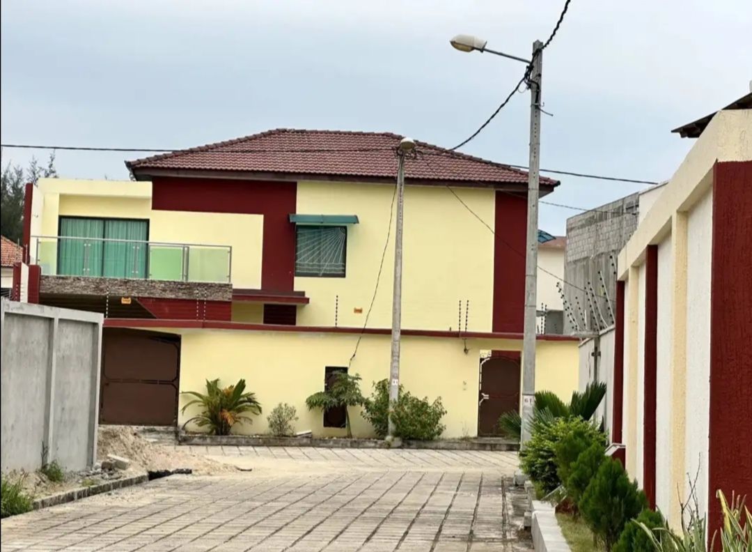 Belle villa duplex en vente