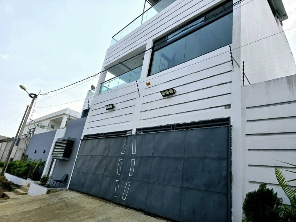 Grande villa duplex 7 pièces