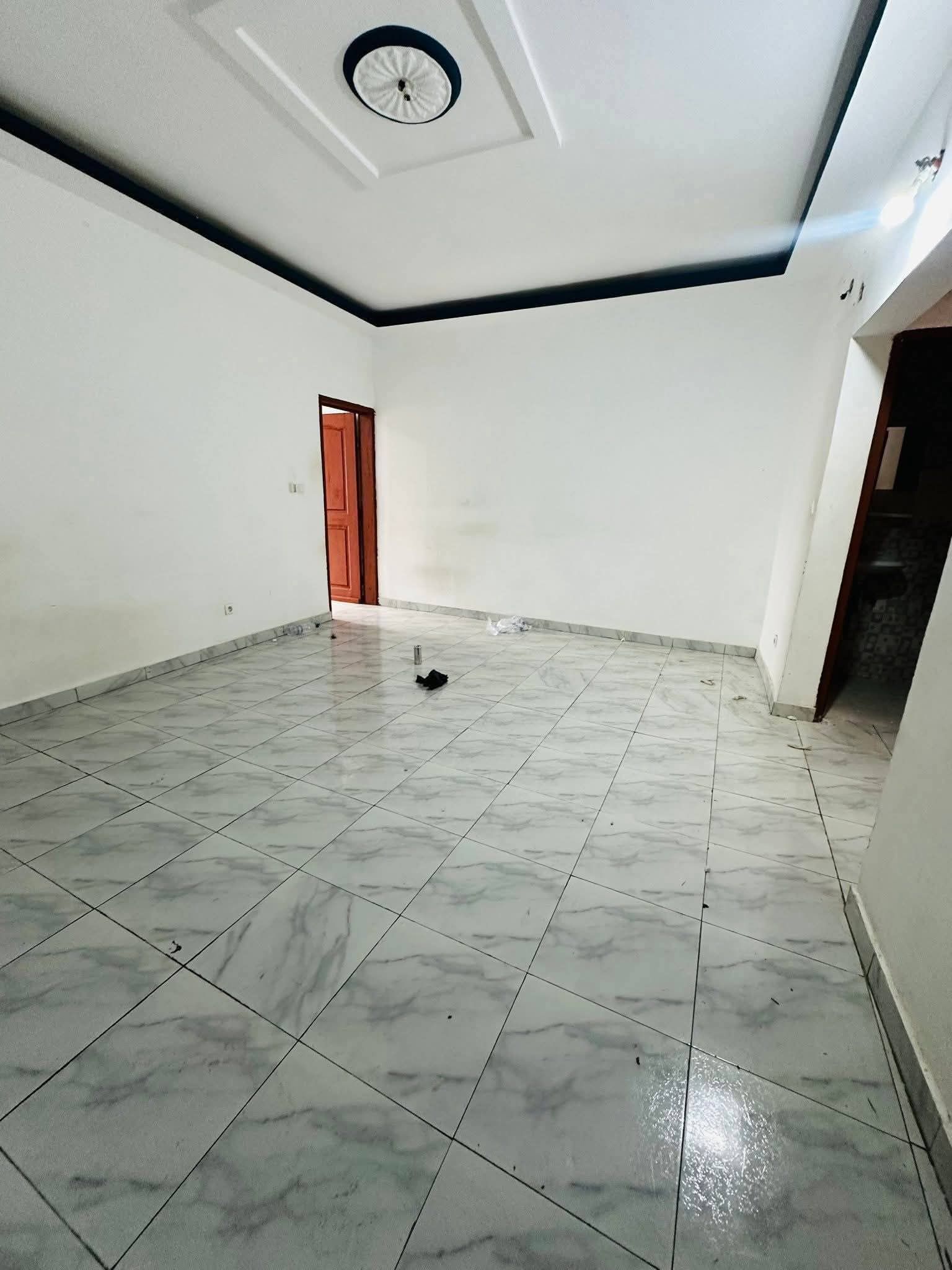 Appartement 2 pièces au 2e étage