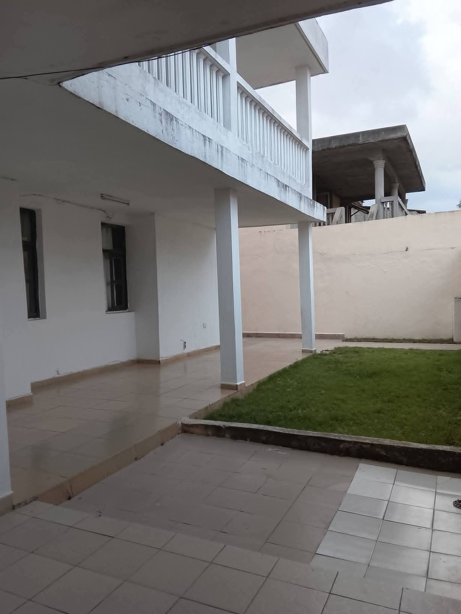 VILLA DUPLEX 4 PIÈCES EN LOCATION