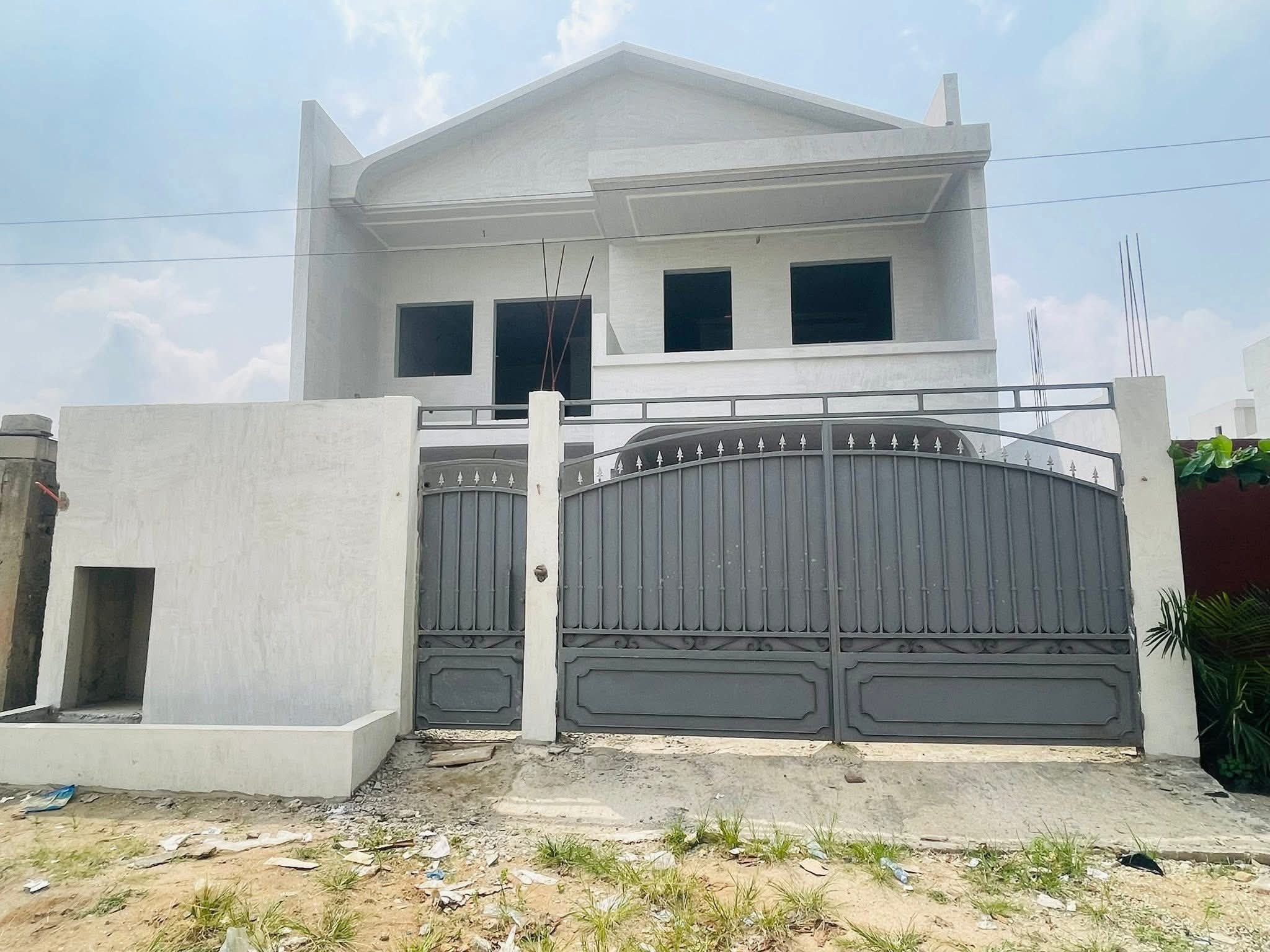 VENTE DE VILLA DUPLEX 5 PIÈCES