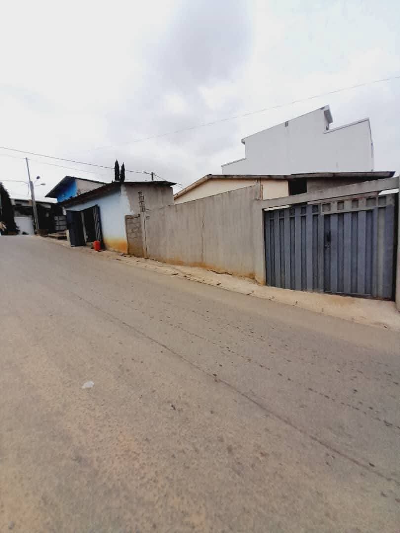 VILLA BASSE DE 4 PIÈCES EN VENTE