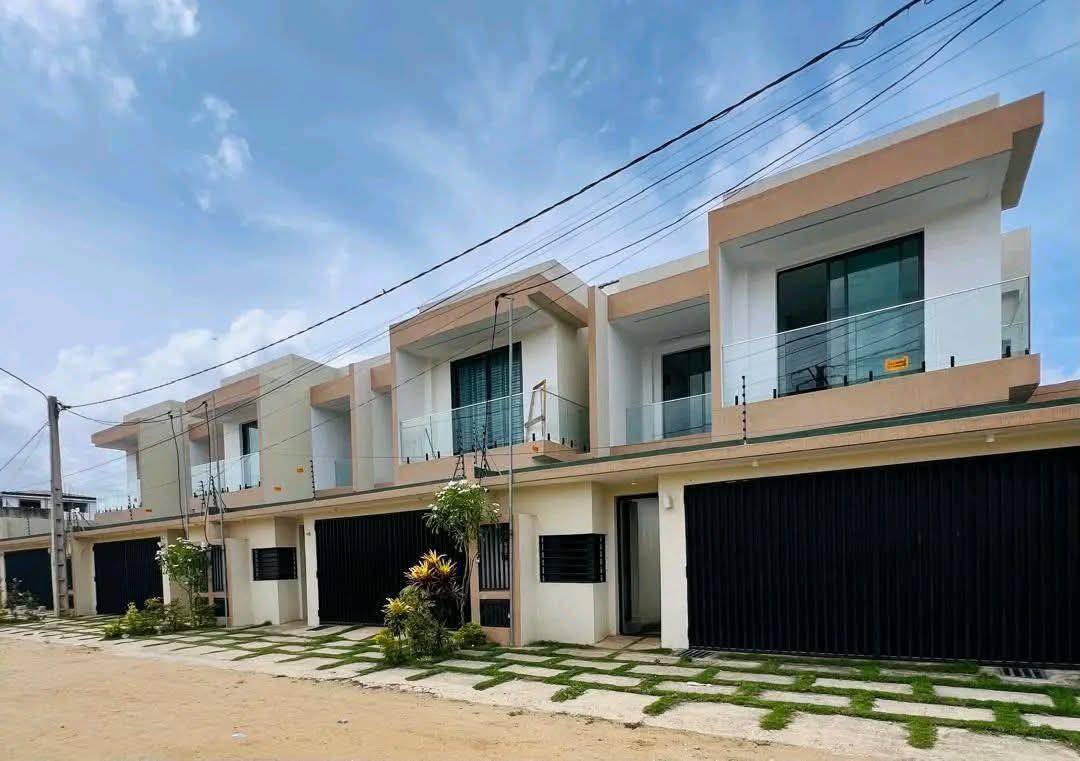 VILLA DUPLEX 7 PIÈCES SUR 500m2 EN VENTE
