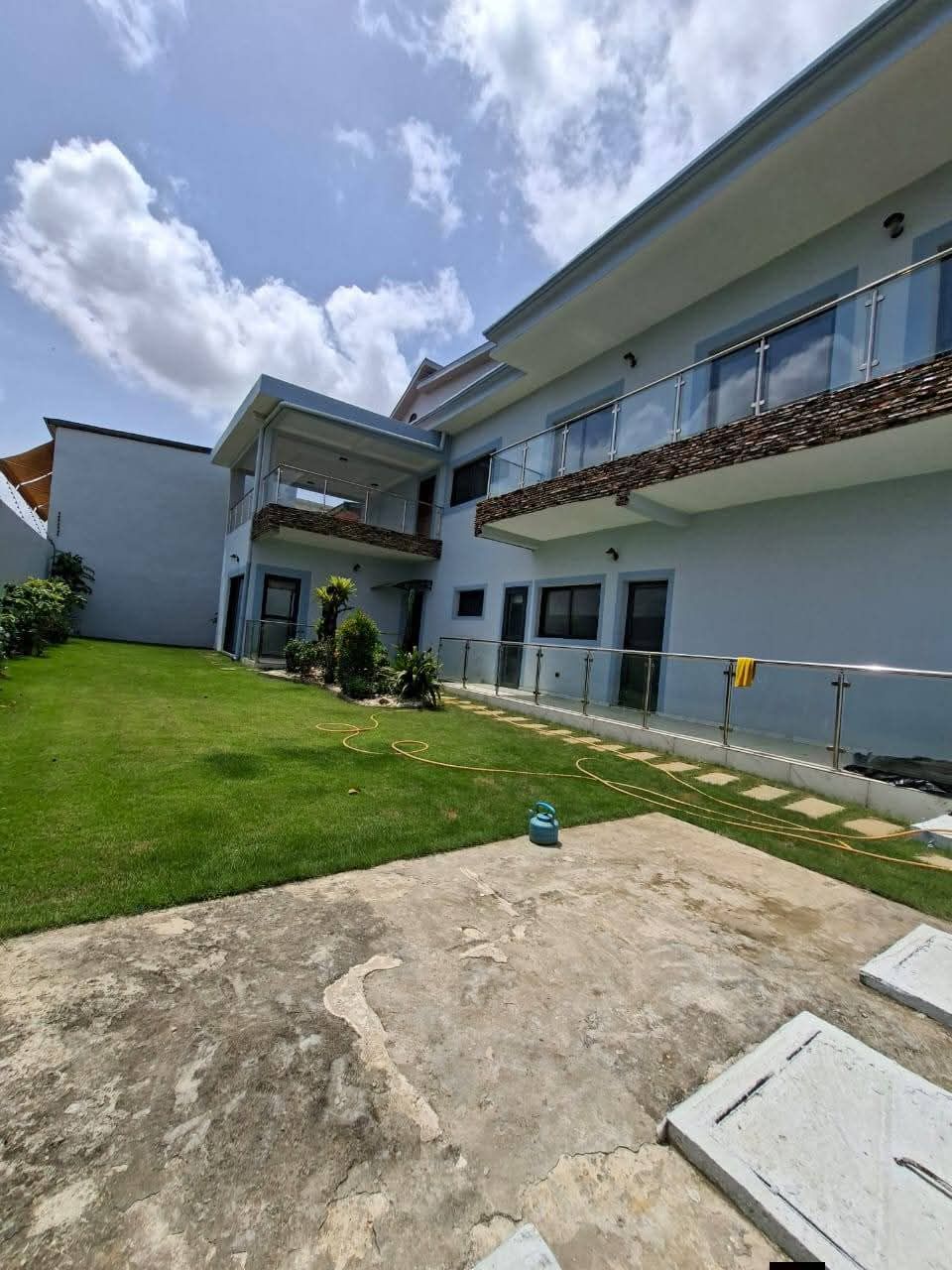 VILLA DUPLEX 9 PIÈCES À LOUER