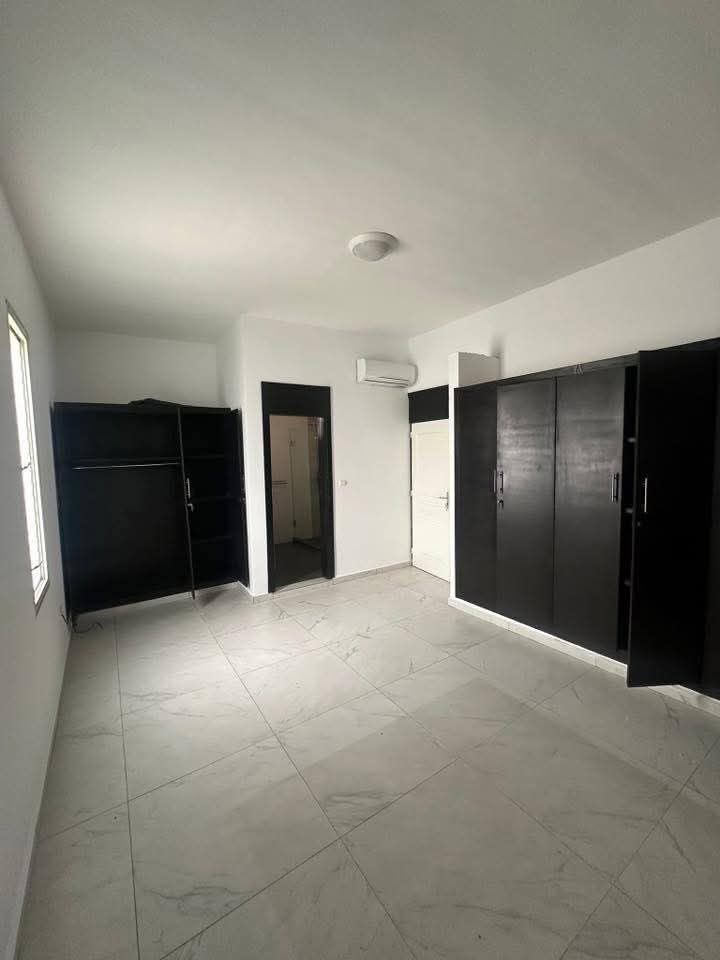 STUDIO À LOUER