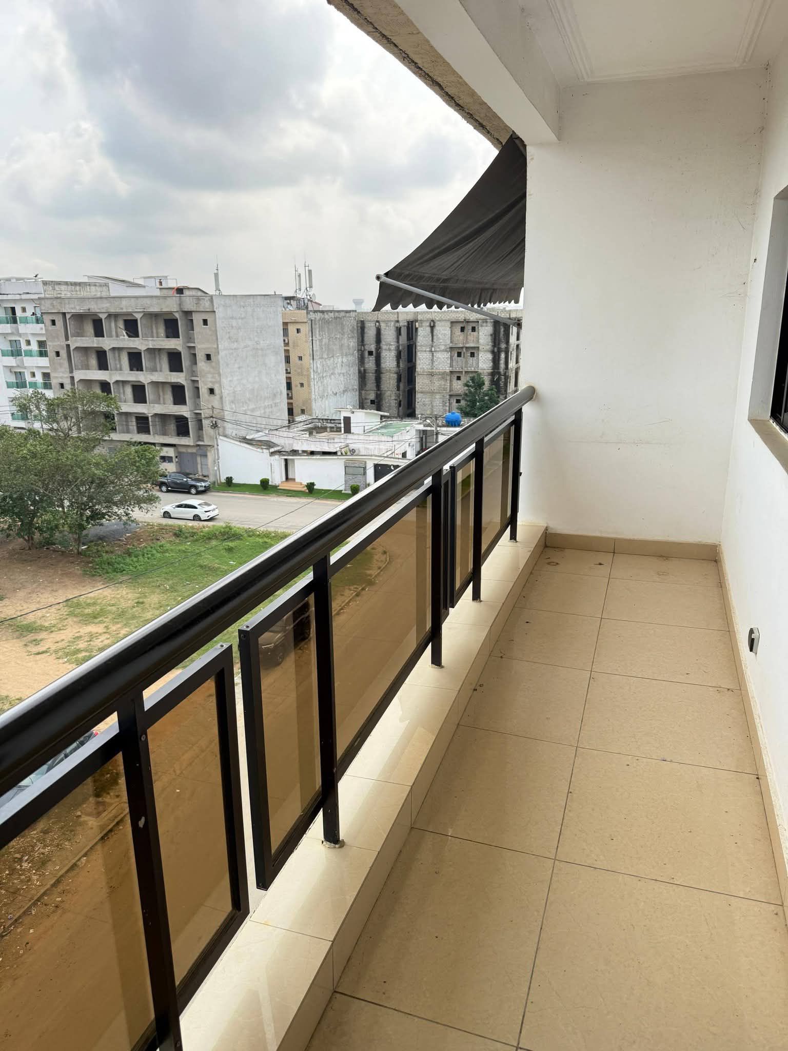 Appartement 3 pièces au 4e étage