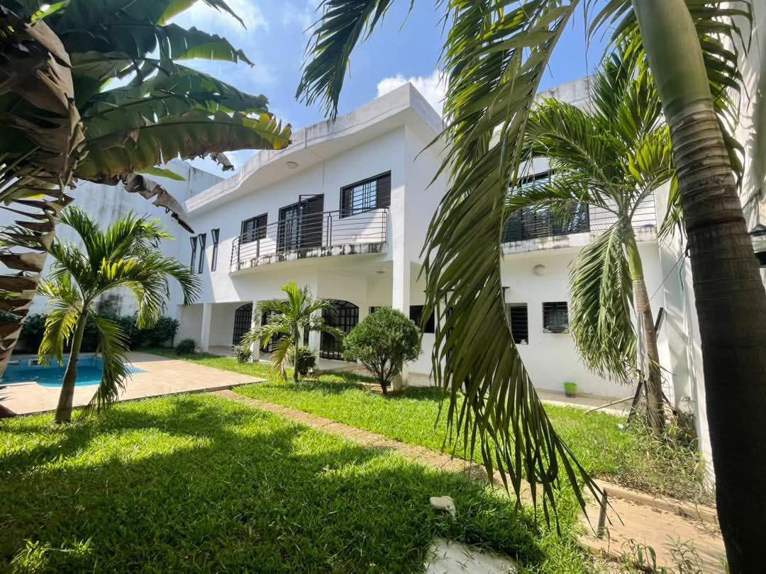 VILLA DUPLEX 7 PIÈCES EN VENTE