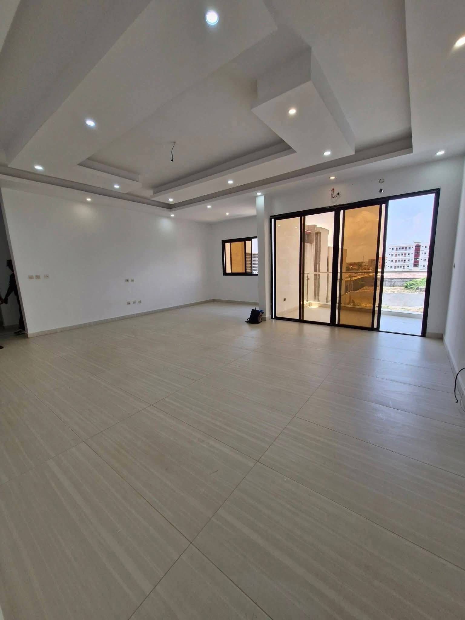 APPARTEMENT 3 PIÈCES EN LOCATION
