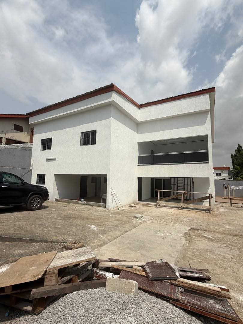 VILLA DUPLEX 10 PIÈCES EN LOCATION