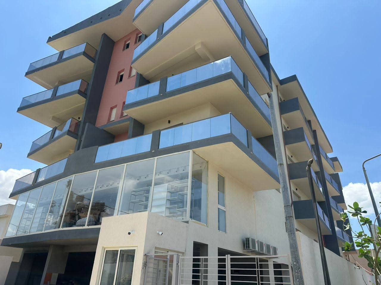 LOCATION APPARTEMENT 4 PIÈCES