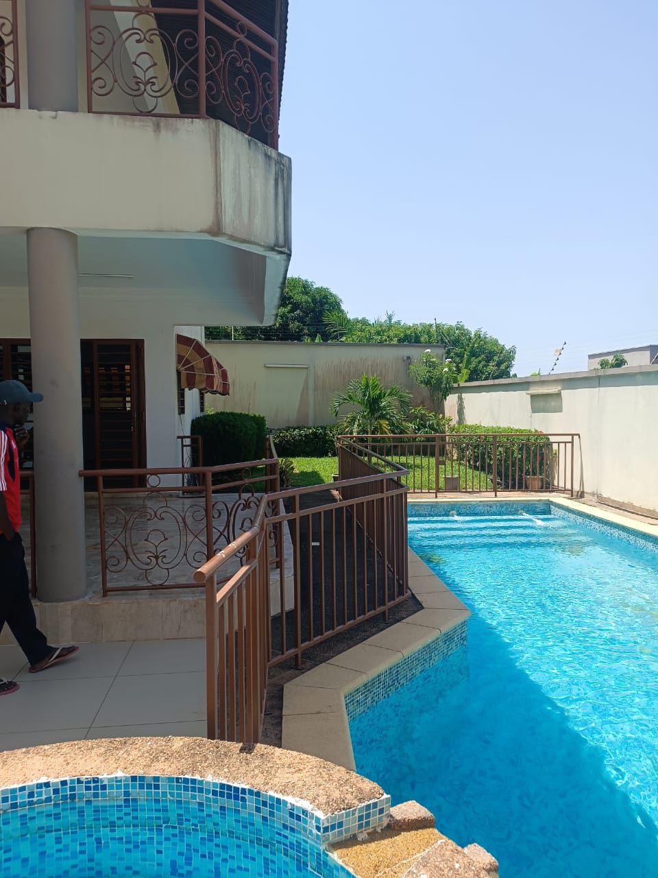 VILLA DUPLEX 5 PIÈCES EN LOCATION