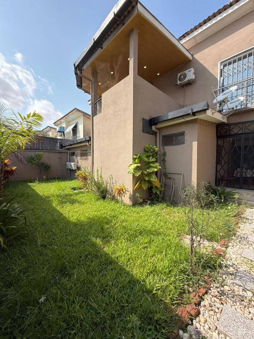 VILLA DUPLEX 5 PIÈCES À LOUER