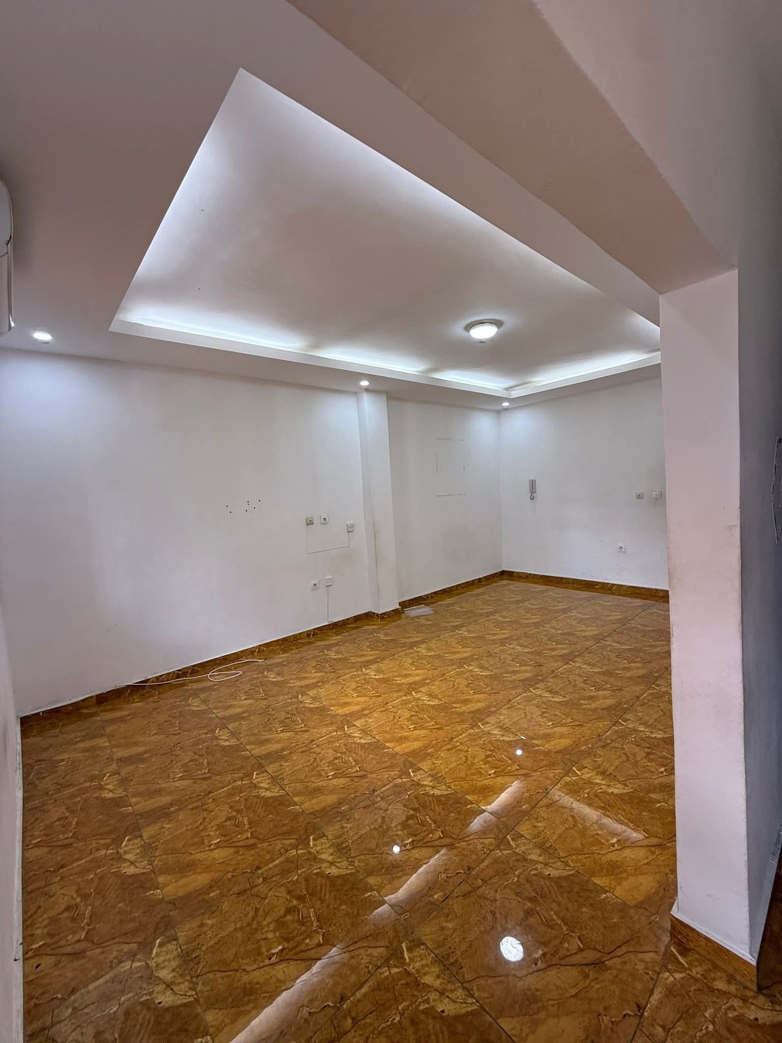 Appartement 2 pièces au 1er étage
