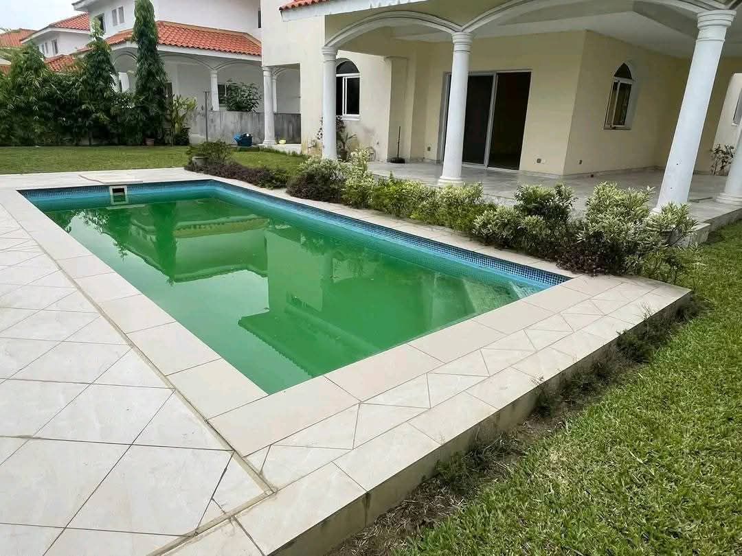 Chic duplex 6 pièces bon standing