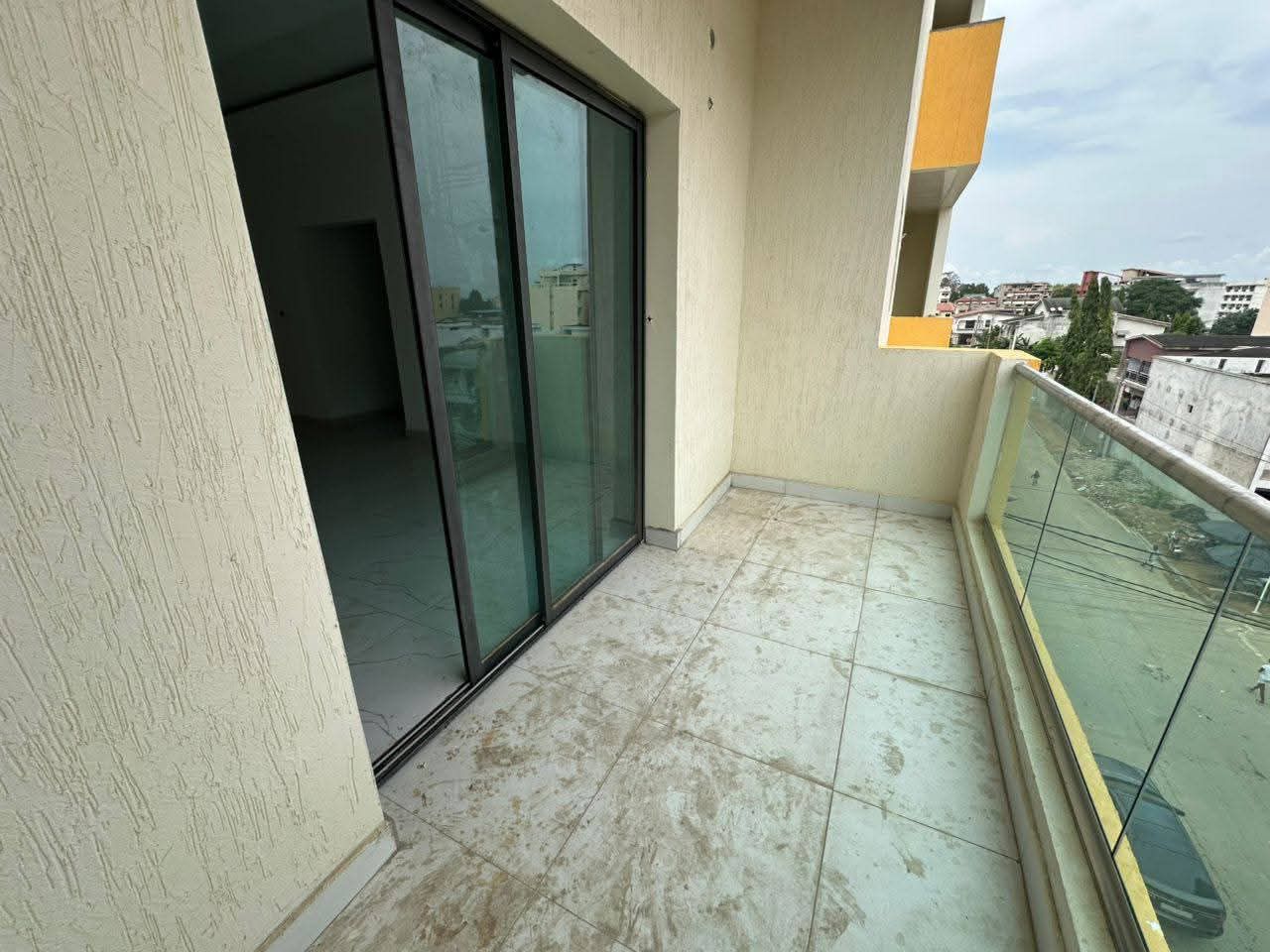 Chic logement 4 pièces jamais habité