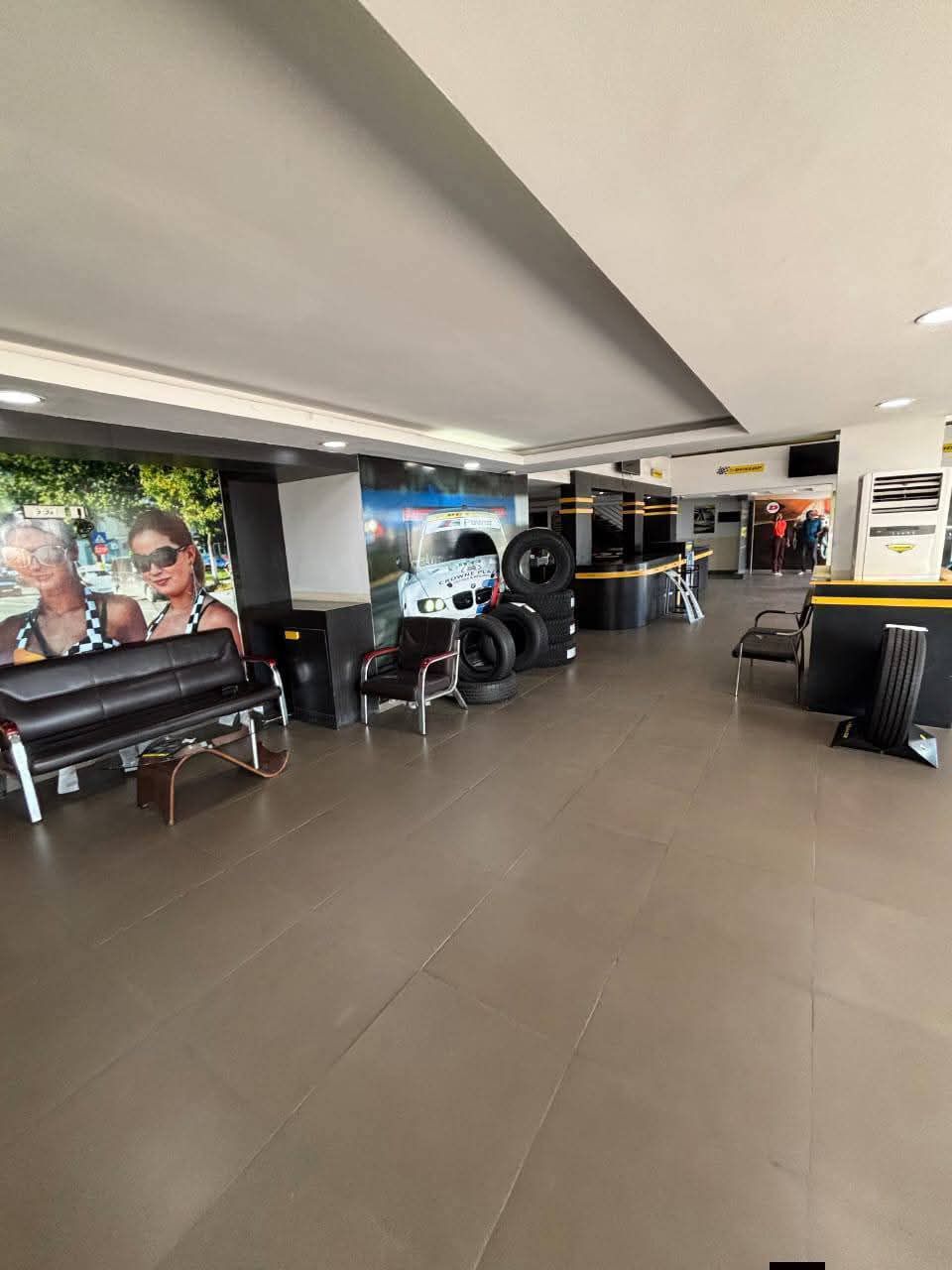Magnifique showroom
