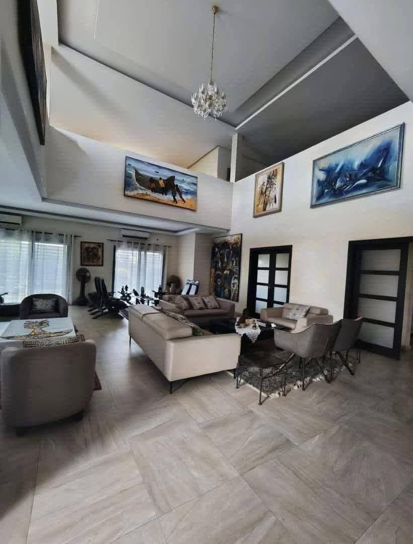 Villa contemporaine 8 pièces