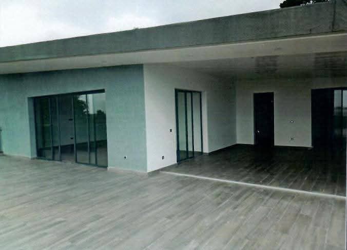 Penthouse 4 pièces au 3e étage