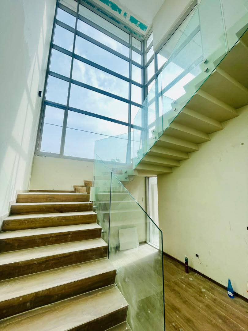 Splendide duplex 5 pièces Haut standing