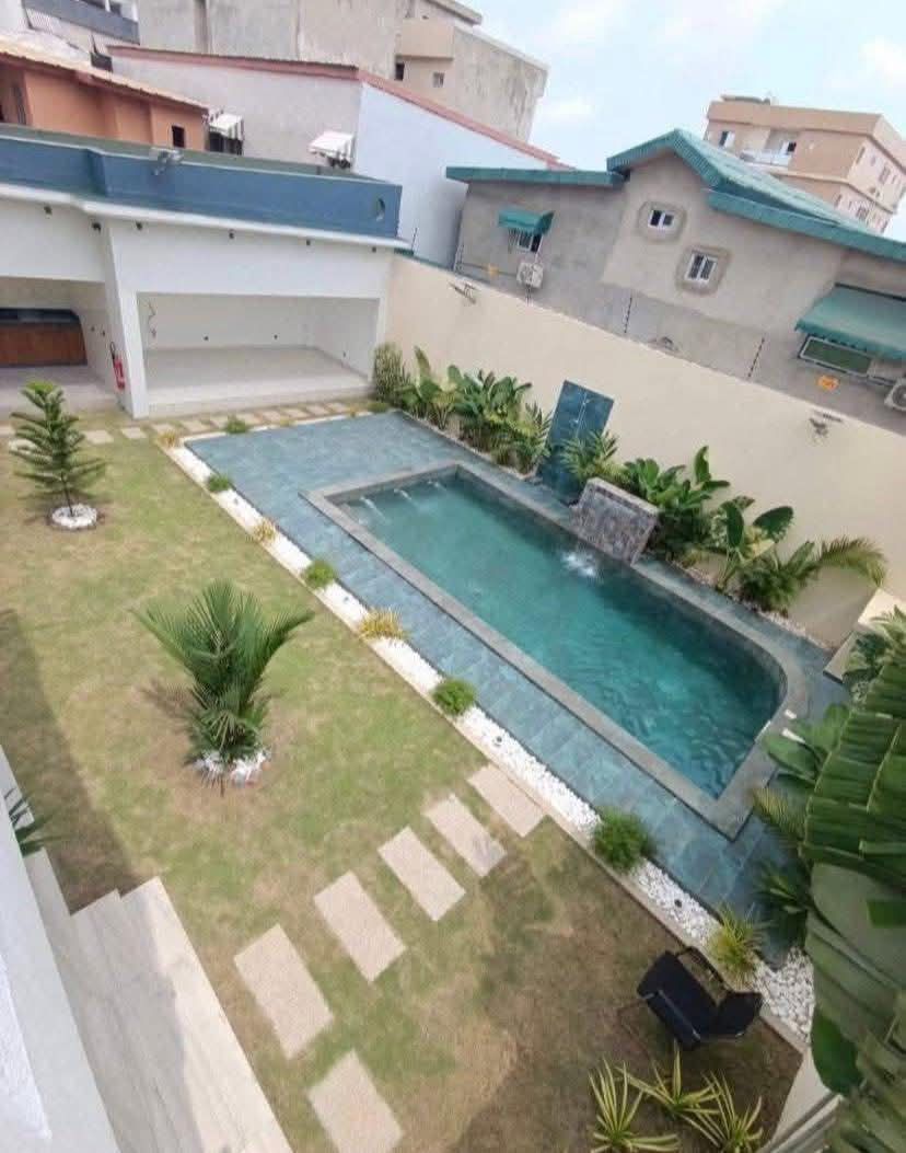 Opportunité à saisir, sublime duplex 6 pièces sur 1000m2