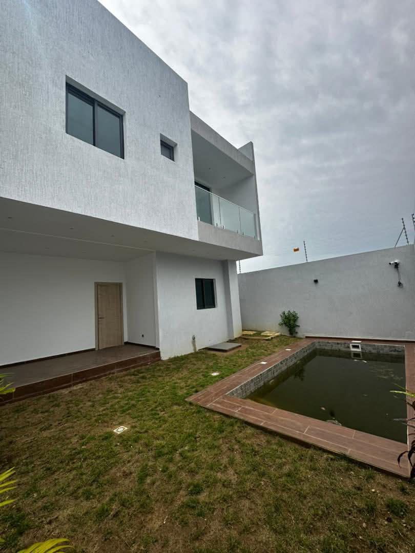 Villa moderne 7 pièces avec ACD et une magnifique piscine