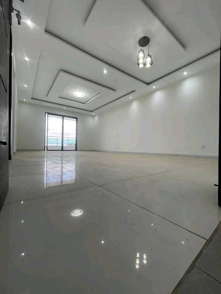 Magnifique logement 3 pièces bon standing